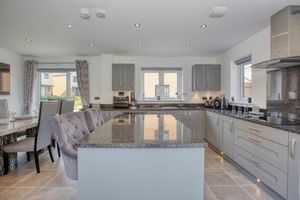 Photo 22- click for photo gallery